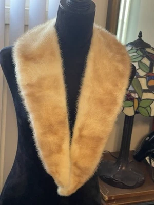 Vintage Fur Collar Neck Wrap White Cream - Image 1 of 4