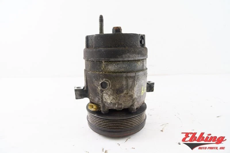 AC Compressor Assembly 3.8L ID: 89018865 Fits 1996-1999 Buick LeSabre 694488 - Image 4 of 4