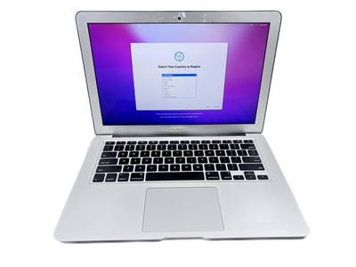 2017 MacBook Air A1466 - 13'', 1.8GHz i5, 8GB RAM, 128GB SSD, macOS Monterey