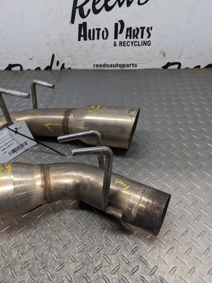 Chevrolet Camaro SS 2010-2015 mercado de accesorios par de silenciadores puntas escape 1177615 Foto 3 de 4