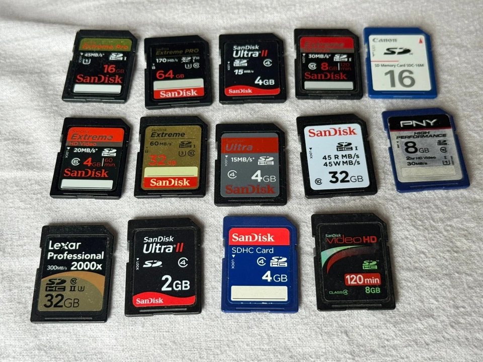 SANDISK Extreme Pro SDHC 16GB 45MB/s plus extra SD cards ( see listing ) +13 - Image 1 of 1
