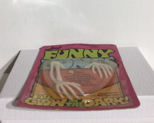 VTG 1979 Funny Bones Glow In The Dark Skeleton Pocket Hands Imagineering Inc NOS - Picture 4 of 9