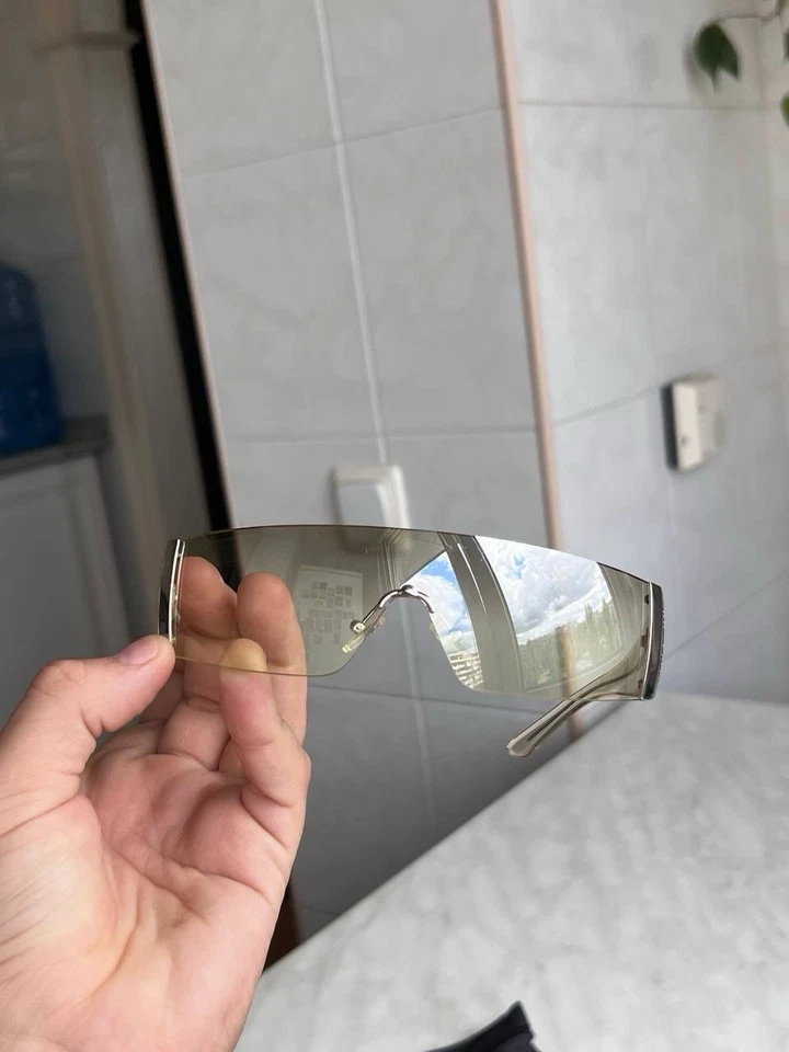 Vintage Fendissime by Fendi Yellow Sunglasses Italy Made 90s Punk Retro Rave Y2K - Image 3 of 4