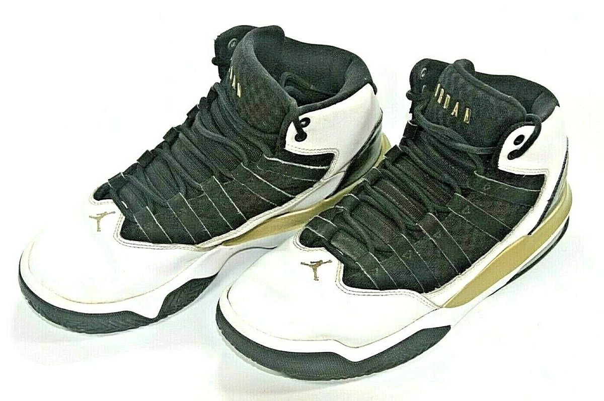 Jordan max aura white best sale gold