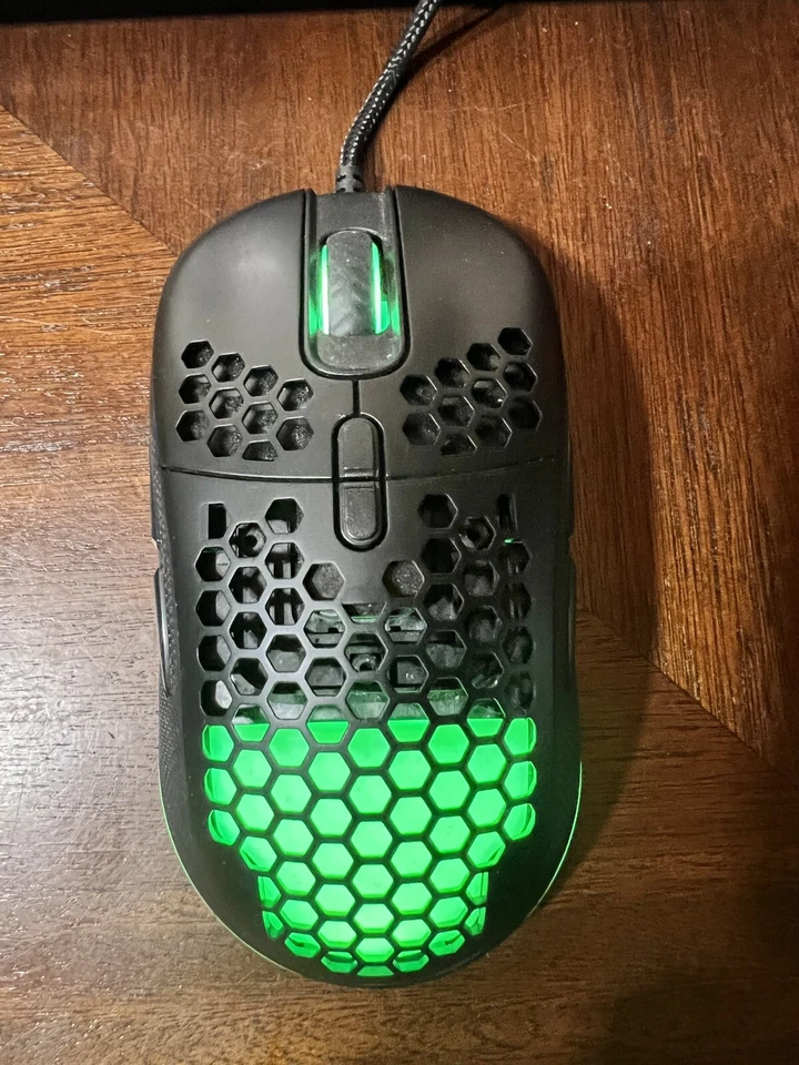 Onn Lightweight LED Programmable Gaming Mouse & Mouse pad & Razer Lite Keyboard - Image 3 of 4
