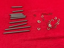 TEAM ASSOCIATED RC10CC CLASSIC CLEAR  HINGE PINS +  e-clips RC10 40TH RERE