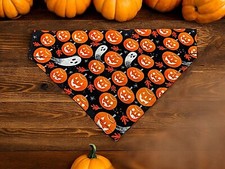 Dog Bandana Pumpkins Ghosts OVER THE COLLAR Halloween Dog Scarf Bandanas Pumpkin