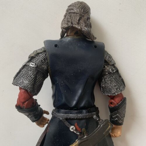 Lord of the Rings Pelennor Fields Aragorn Strider Action Figure 2003 ToyBiz LOTR - Picture 9 of 11