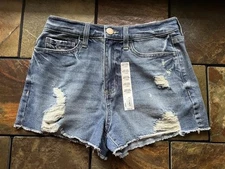 So Mom Short Womens 7/28w High Rise Relaxed Hip and Thigh 2.5 Inch inseam NWT