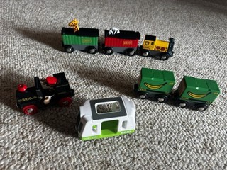Brio Wooden Bundle Zoo Train Tram & Banana Crates Train With Driver