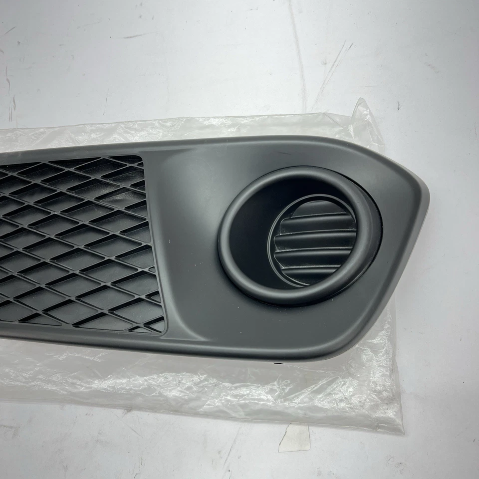 Cubierta del parachoques delantero Acura RDX 2013-2015 moldura del lado derecho del pasajero OEM Foto 2 de 4
