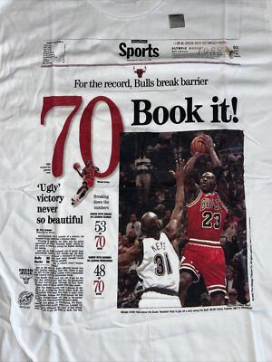 トップス VINTAGE CHICAGO BULLS TRIBUNE TEE Vintage 1996 Chicago Bulls Rap Tee T Shirt 90's Jordan