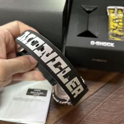 値下げ中　MONCLER CASIO Gショック × モンクレール コラボモデル CASIO G-SHOCK GM-2100MCL-7ER Moncler | eBay