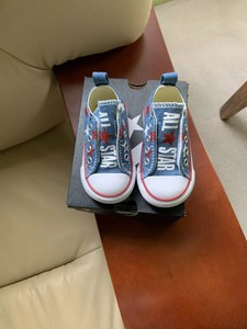 girls converse size 4