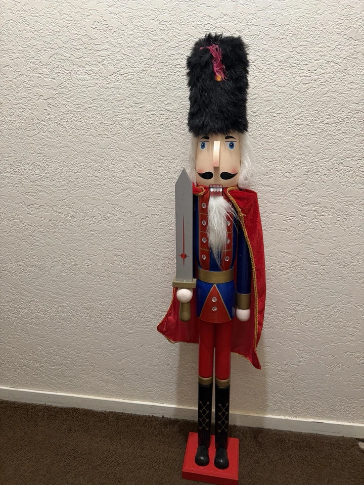 Nutcracker! TALL MUST SEE - Image 2 of 4