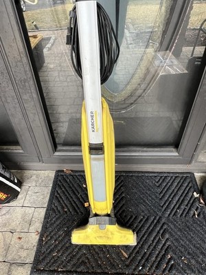 Kärcher Upright Corded Vacuum Cleaner Yellow Gray Lightweight Floor Cleaning