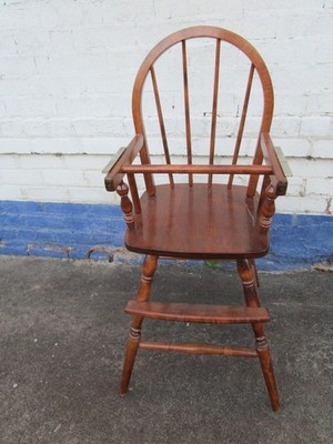 Antique Vintage Solid Wood Maple Windsor Amish Style High Chair