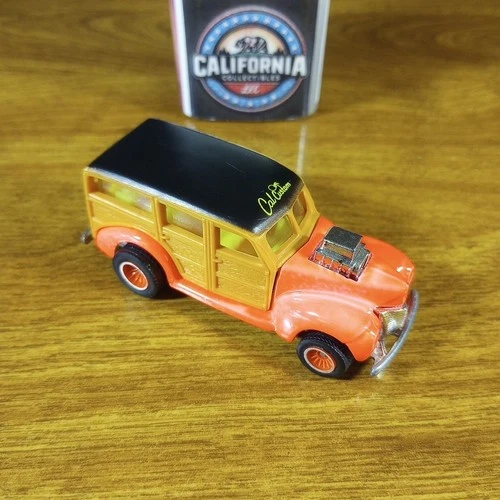 Hot Wheels Vintage California Custom '40's Woodie Bright Pink Real Riders 1990