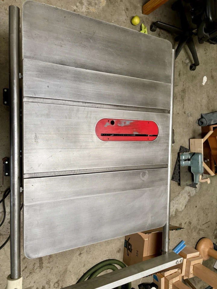 Delta Unisaw Refurbished 1HP Single Phase Table Saw - Image 3 of 4