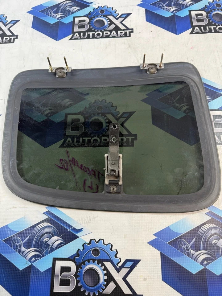 Оригинальная левая четверть стекла со стороны водителя для Toyota Tacoma 1995-2004 годов выпуска - Изображение 2 из 3