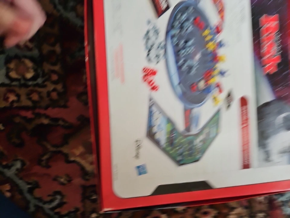 Star Wars Risk Strategy Board Game Hasbro for Age 10+ 100% Complete Great Cond - Image 2 of 4