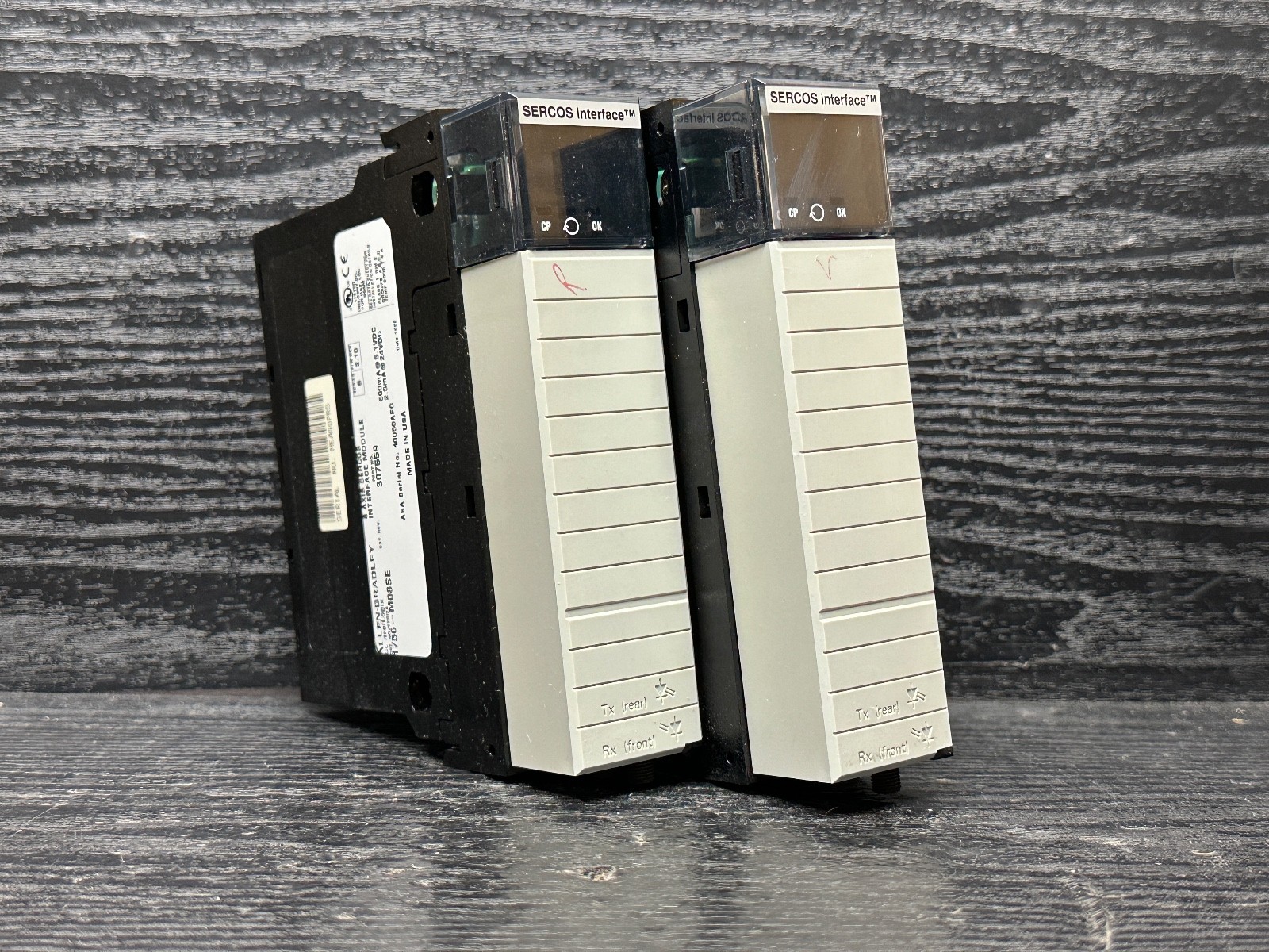 Allen Bradley 1756-M08SE MO8SE Ser B FW 2.10 ControlLogix SERCOS Module 8 Axis