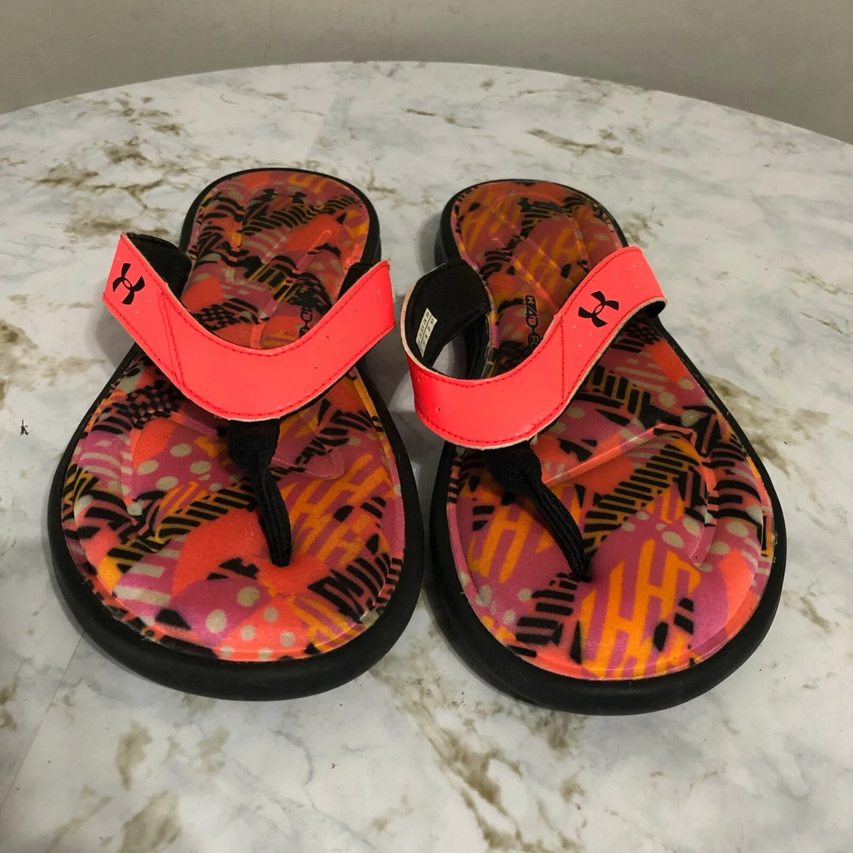 Under armour cheap pink sandals