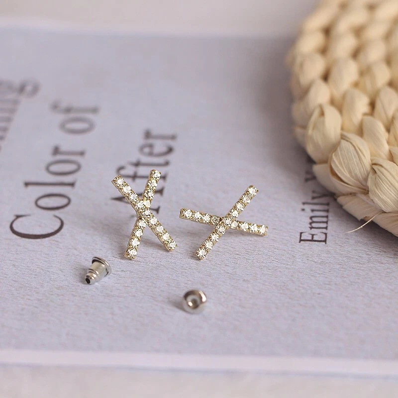 Mujeres Pendientes Cristal 3D Retro Elegante X Letra Estilo XOXO Moda Tachuela 1270 Foto 3 de 4