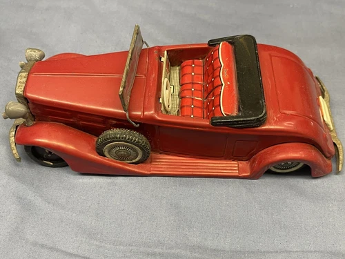 VINTAGE BANDAI TIN FRICTION JAPAN TOY 1933 CADILLAC SPORTS ROADSTER CONVERTIBLE