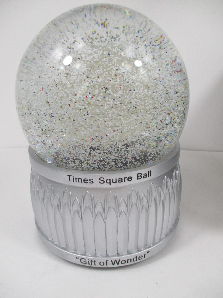 NEW Waterford Times Square Large Snowglobe 9" x 6" 2016 Limited Edition