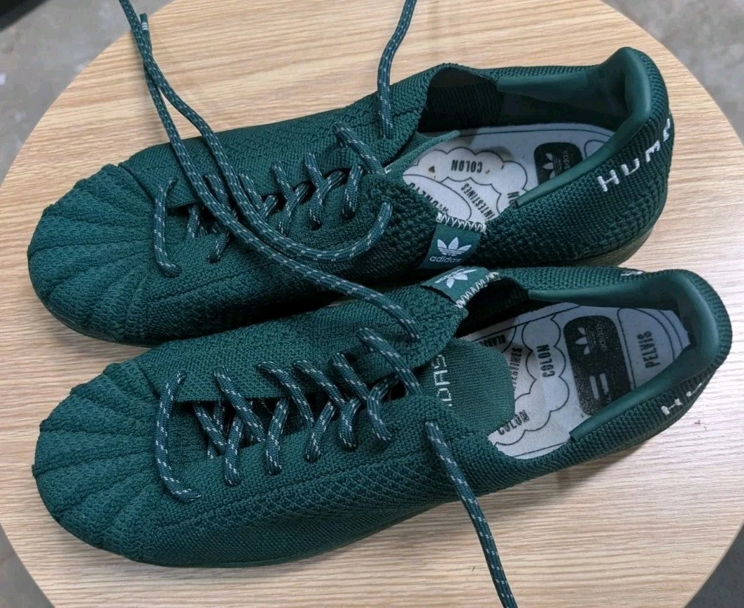 adidas gazelle silver green womens Adidas Pharrell Williams Superstar Primeknit S42929  Kick Theory