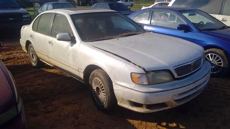 Passenger Right Lower Control Arm Front Base Fits 96-99 INFINITI I30 211612 - Image 2 of 4