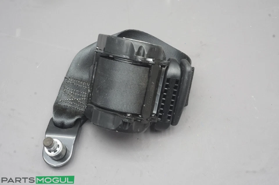 2012-2019 Fiat 500 Rear Left Driver Side 2nd Second Row Seat Belt Retractor OEM - Image 4 of 4