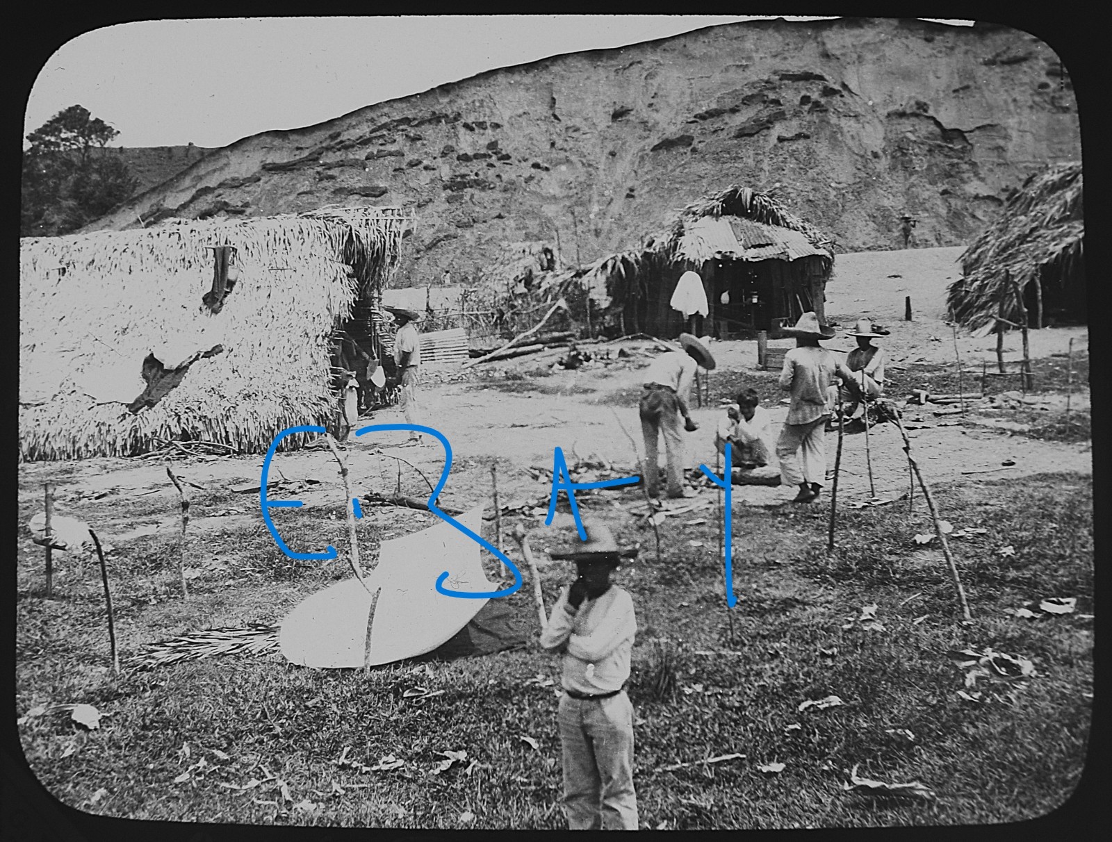 Photograph MEXICANS ON A PLANTATION MEXICO C1909 ANTIQUE Magic Lantern Slide