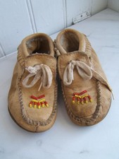VINTAGE CHILD'S LEATHER MOCCASINS W/ WEAR