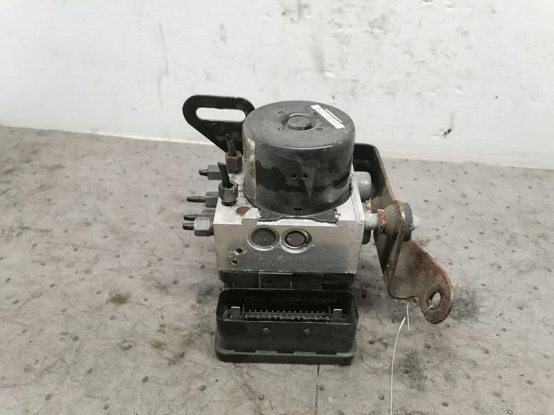 2008 Jeep Commander ABS Anti-Lock Brake Pump Module OEM - Image 4 of 4