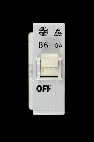WYLEX 6 AMP CURVE B 3 KA MCB CIRCUIT BREAKER PUSH PLUG IN SK