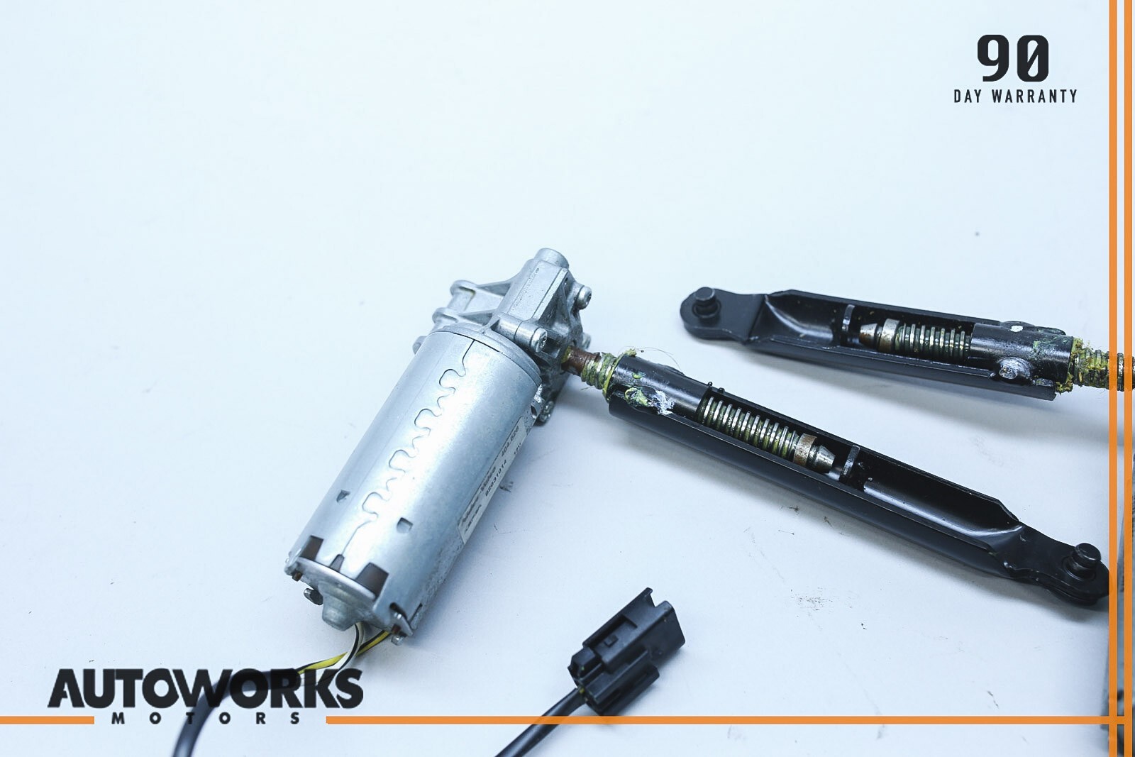 04-08 Maserati Quattroporte M139 Front Right Seat Adjustment Motor Set of 2 OEM