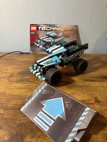 LEGO TECHNIC: Stunt Truck (42059) [One Minor Cosmetic Missing Piece]
