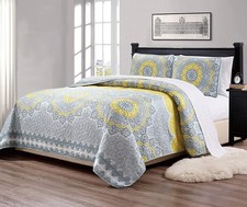 Linen Plus King/California King 3pc Over Size Quilted Bedspread Floral Medall.