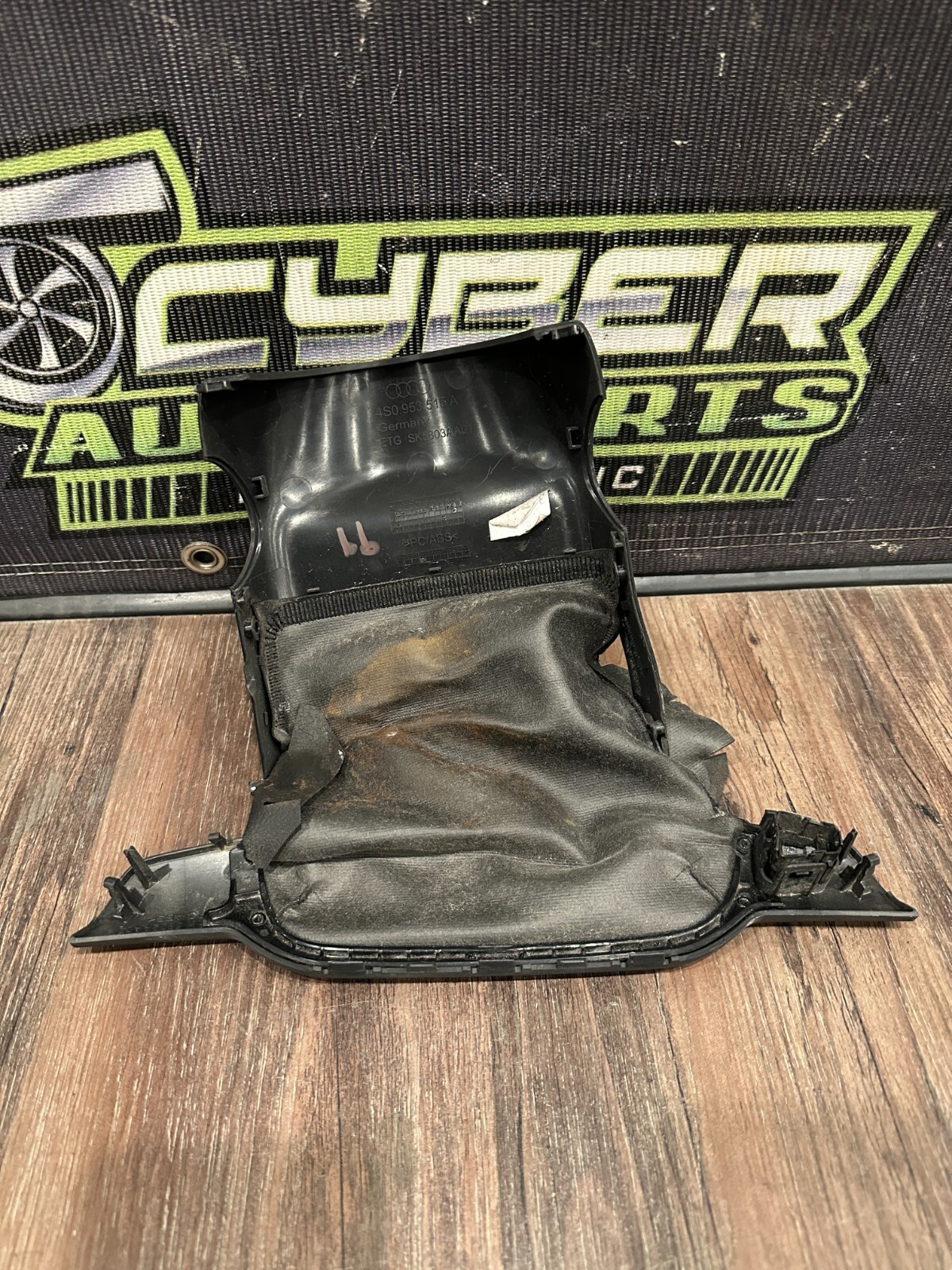 2021 AUDI R8 STEERING COLUMN COVER TRIM OEM 4S0 953 515 A *READ DESCRIPTION*