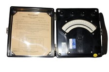 Vintage Westinghouse type PX5 Direct Current Volt Meter 1953 700 Volts