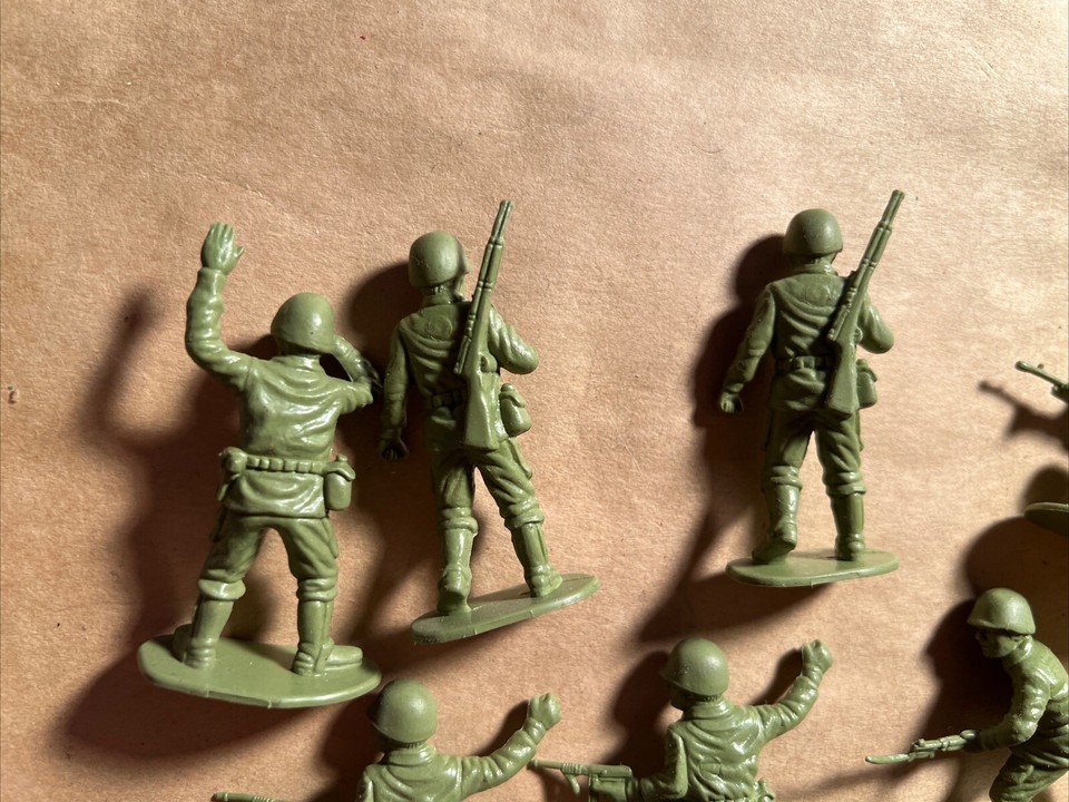 Vintage Lot Of 8 Plastic Imperial Toy Corp. Toy Soldiers 1974 eBay