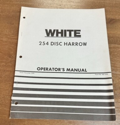 White Farm Equipment 254 Disc Harrow Operator s Manual 