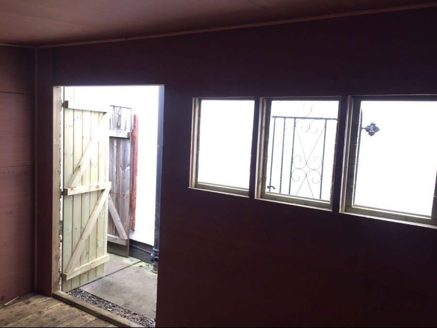 12x8' WOODEN SUMMERHOUSE GARDEN SHED PENT FULLY INSULATED T&G ROOF RED