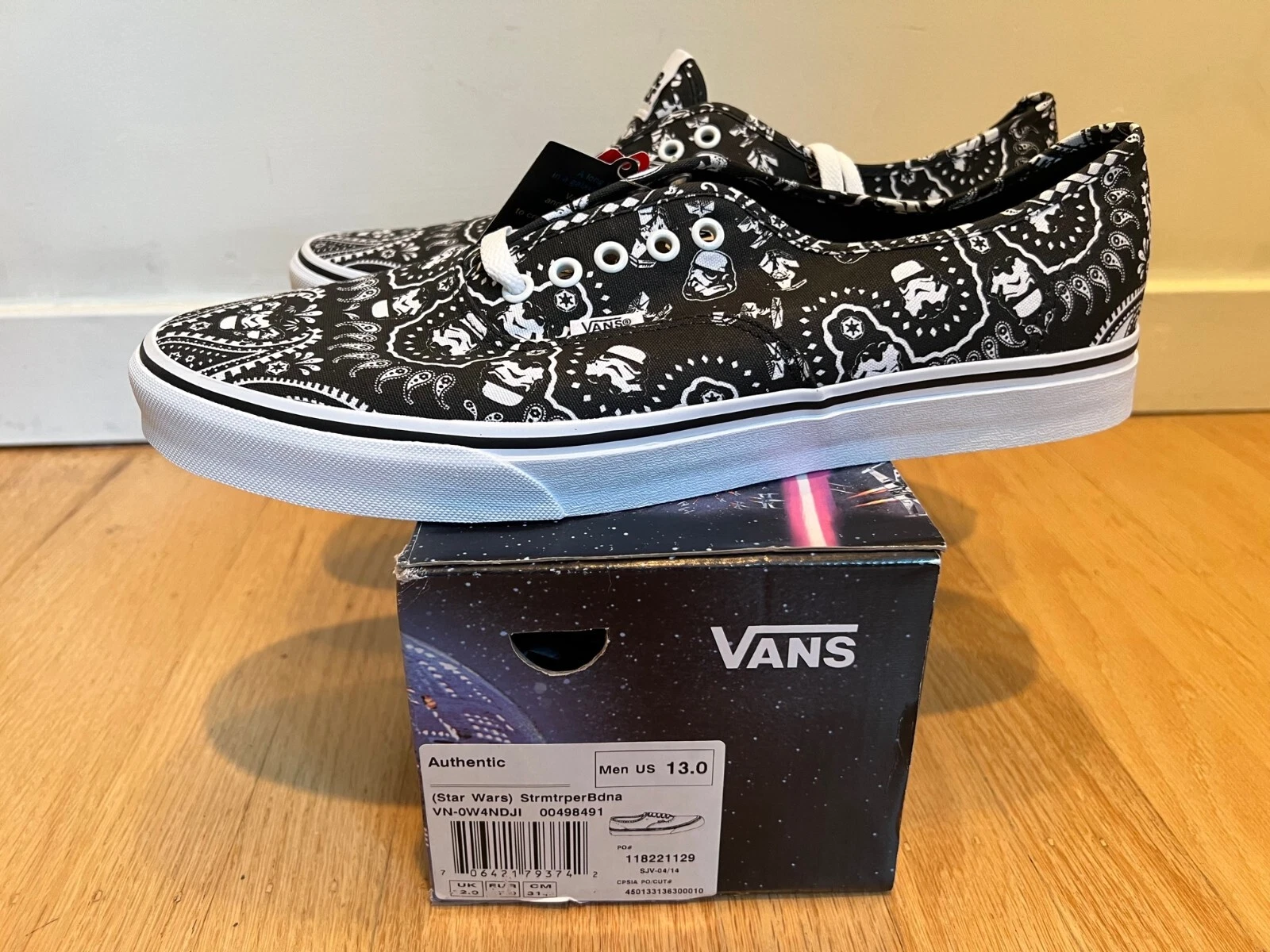 2014 Vans authentique Star Wars Storm Trooper bandana noir blanc suprême taille 13