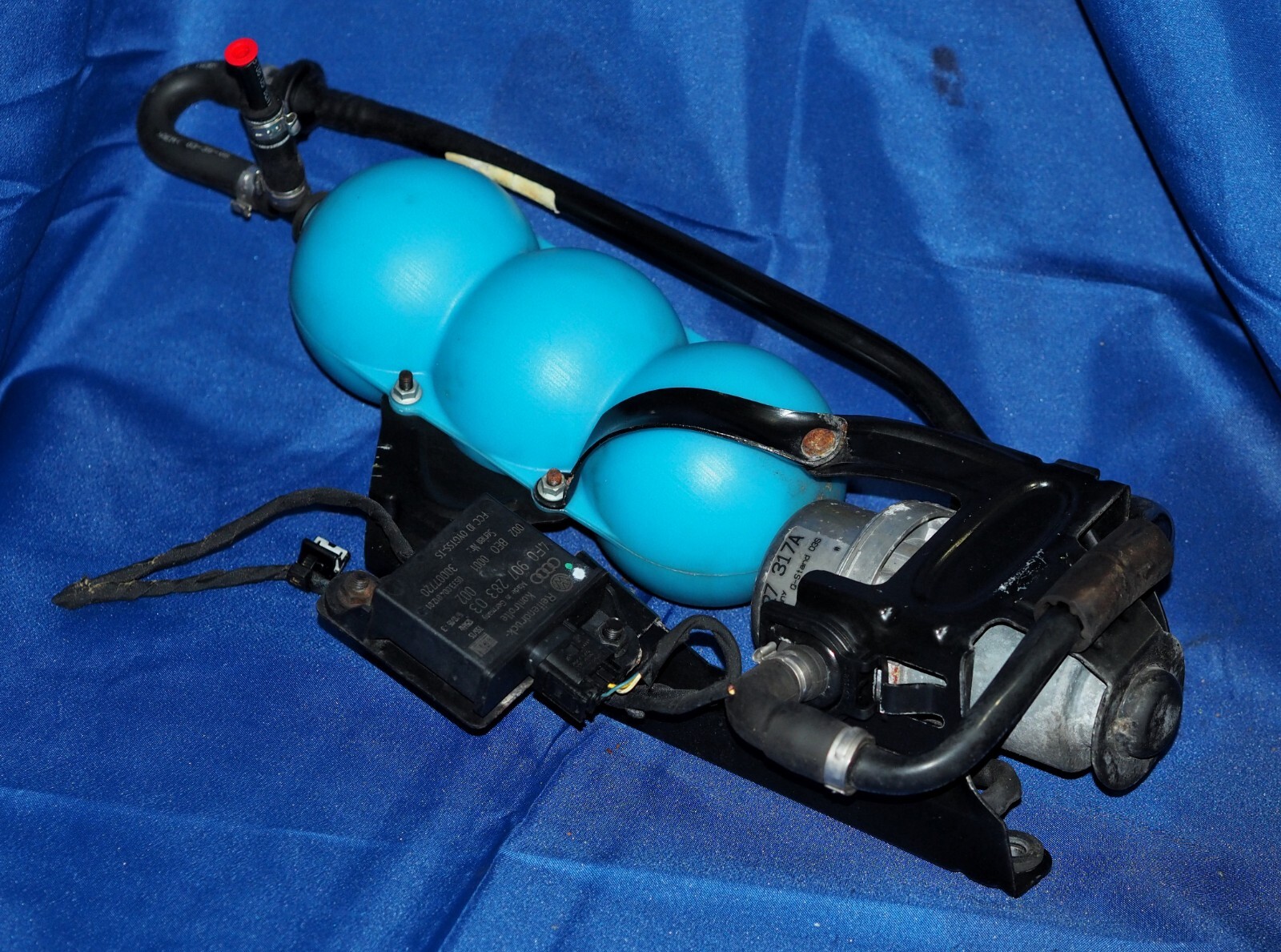 2003-2012 Bentley Continental GT GTC Flying Spur Vacuum Assembly Tested OEM