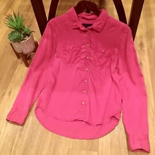 American Eagle Pink Button Down Shirt Size XS