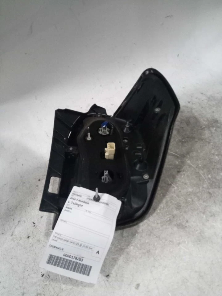 Driver Left Tail Light LED Fits 14-24 4 RUNNER 422325 - Image 2 of 4