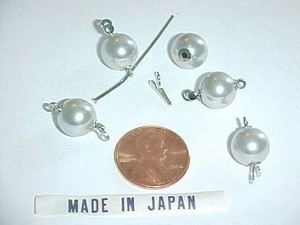 6 VINTAGE JAPANESE SILVER PEARL 8mm. ROUND SILVER PINCH CLASPS L768